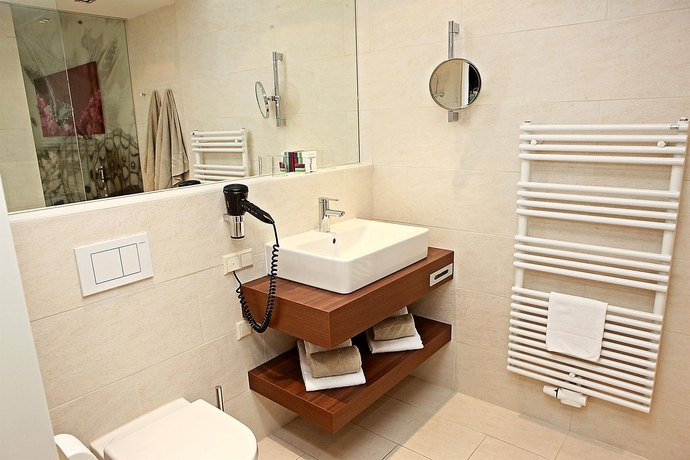 Imagen de la habitación del Hotel Thermenhotel Karawankenhof. Foto 5