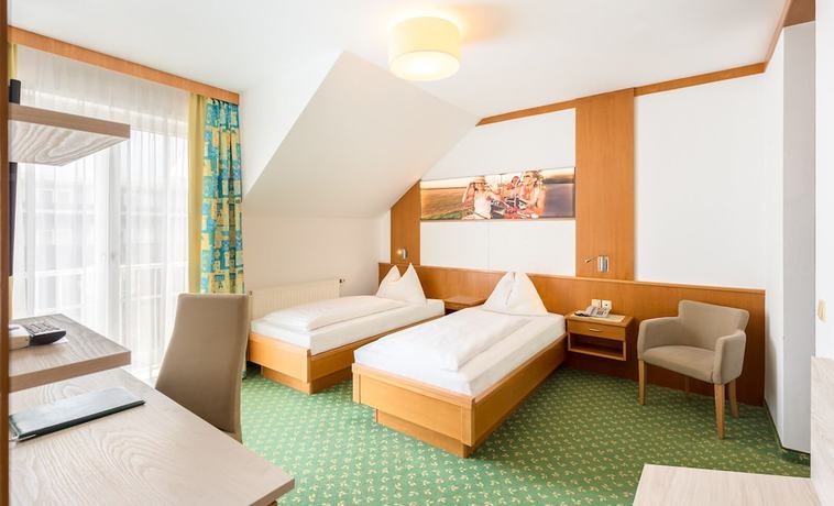 Imagen de la habitación del Hotel Thermenhotel Kurz. Foto 13