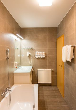 Imagen de la habitación del Hotel Thermenhotel Kurz. Foto 14