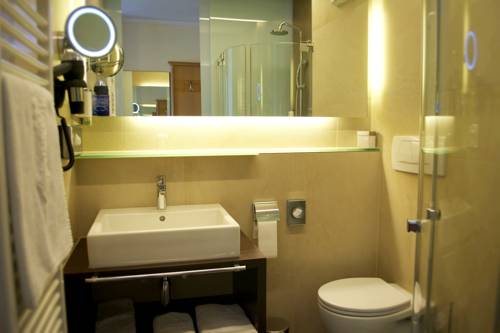 Imagen de la habitación del Hotel Thermenhotel Stoiser. Foto 6