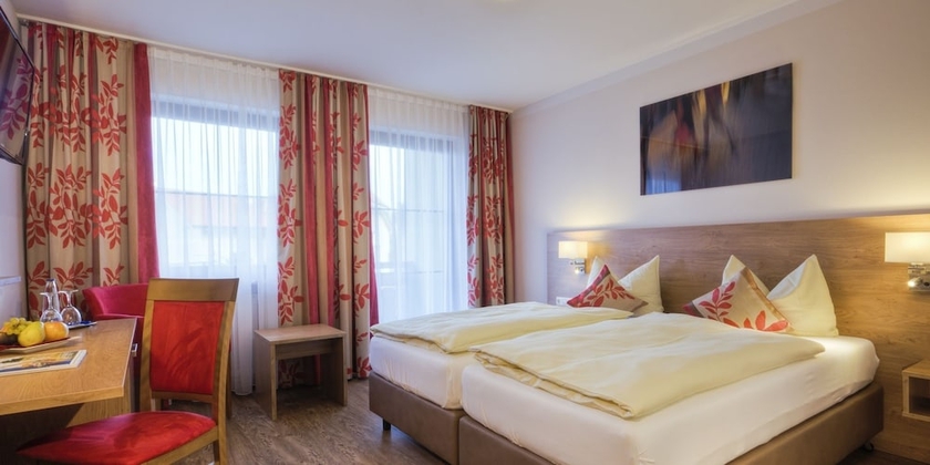Imagen de la habitación del Hotel Thermenhotel Str&ouml;binger Hof Incl Therme Und Sauna. Foto 8