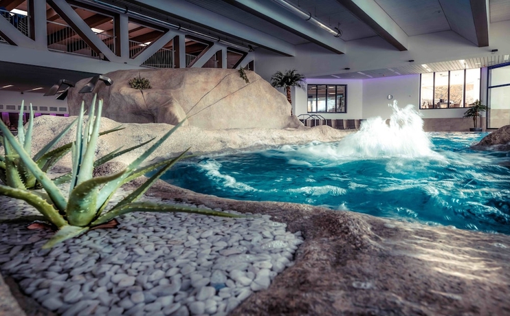 Imagen de la piscina del Hotel Thermenhotel Str&ouml;binger Hof Incl Therme Und Sauna. Foto 16