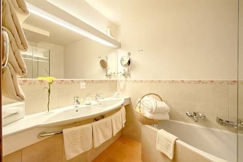 Imagen de la habitación del Hotel Thermenwelt Pulverer. Foto 15