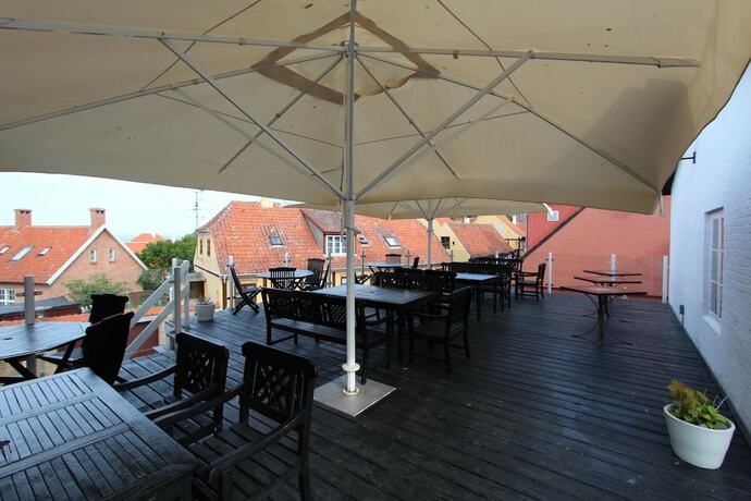 Imagen de la habitación del Hotel Therns. Foto 4
