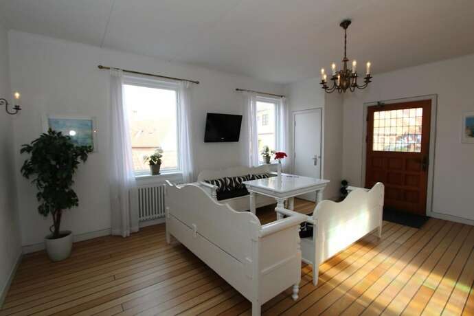 Imagen de la habitación del Hotel Therns. Foto 16