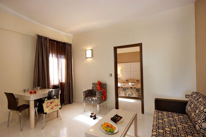 Imagen de la habitación del Hotel Theros, Kolymbari. Foto 6