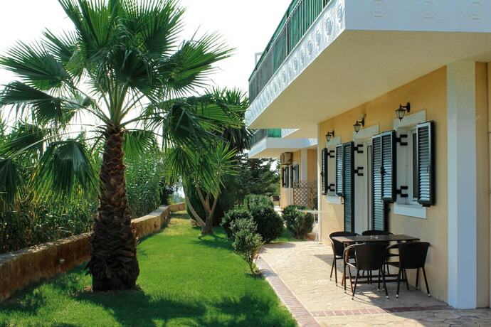 Imagen general del Hotel Theros Retreat. Foto 5