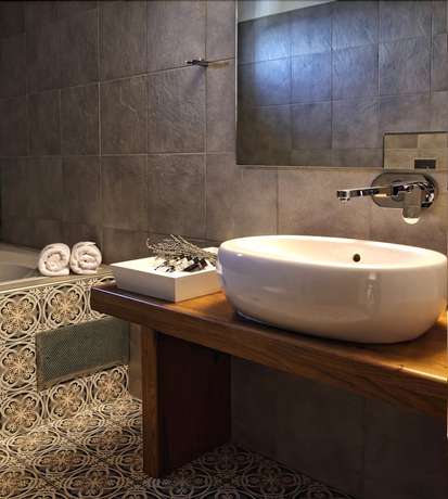 Imagen de la habitación del Hotel Theta. Foto 18