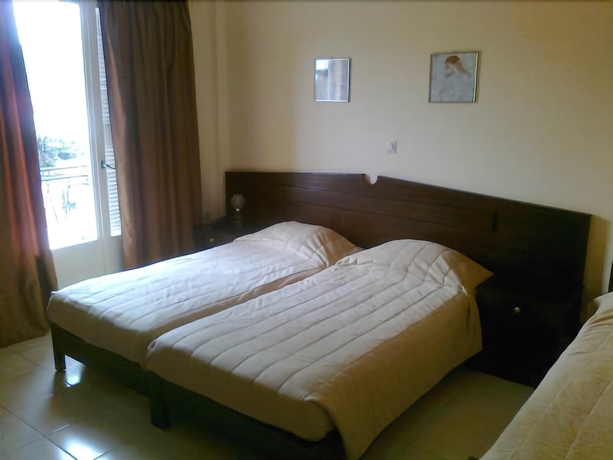 Imagen de la habitación del Hotel Thetis. Foto 11