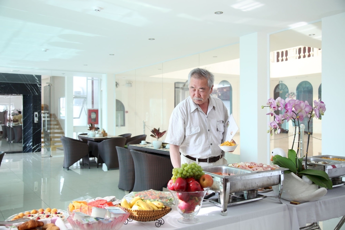 Imagen del bar/restaurante del Hotel Thien Ha and Apartment. Foto 4