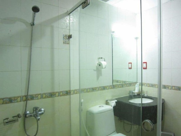 Imagen de la habitación del Hotel Thien Hoa. Foto 13