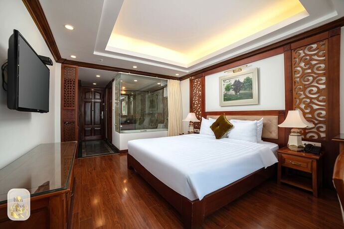 Imagen de la habitación del Hotel Thien Thai. Foto 15