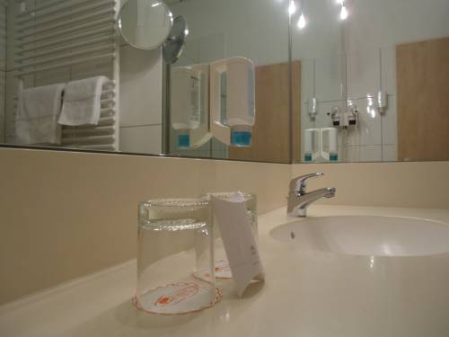 Imagen de la habitación del Hotel Thiesmann&acute;s & Restaurant. Foto 2