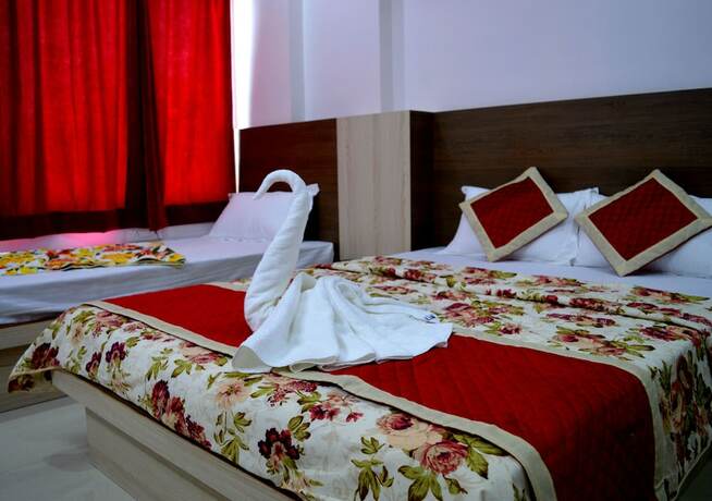 Imagen de la habitación del Hotel Thikana Palace. Foto 10