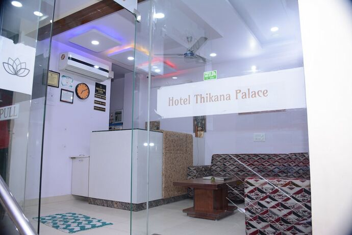 Imagen de los interiores del Hotel Thikana Palace. Foto 16