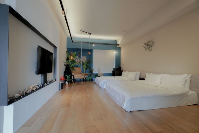Imagen de la habitación del Hotel Thinker Hotel. Foto 2