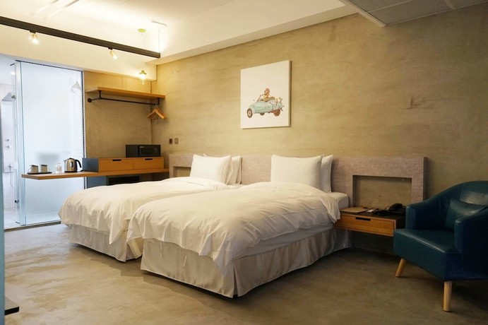 Imagen de la habitación del Hotel Thinker Hotel. Foto 4