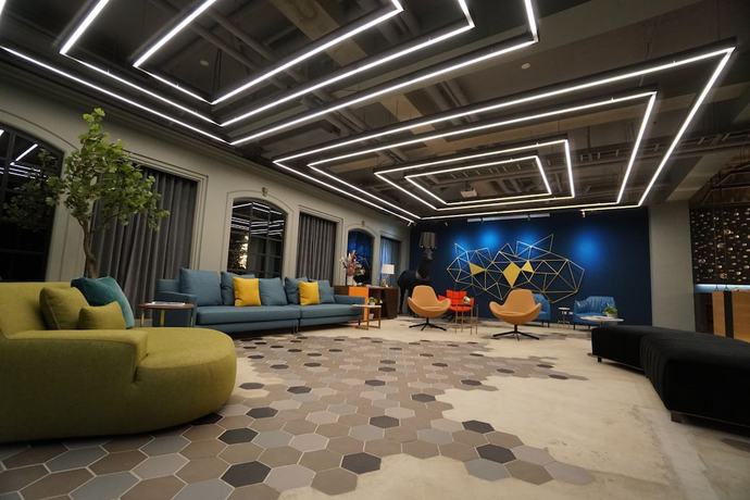 Imagen de los interiores del Hotel Thinker Hotel. Foto 18