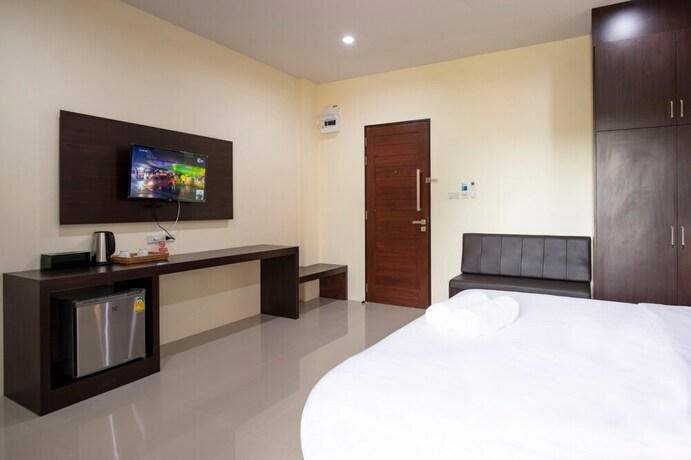 Imagen de la habitación del Hotel Thip Thip. Foto 24