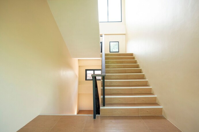 Imagen de los interiores del Hotel Thip Thip. Foto 40