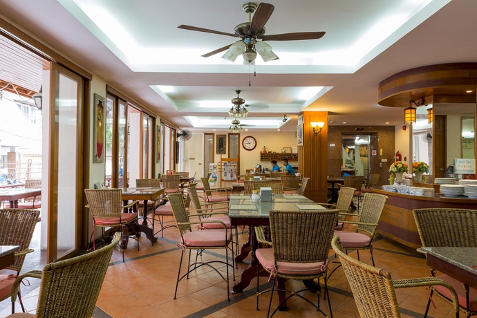 Imagen del bar/restaurante del Hotel Thipurai Beach Annex. Foto 5