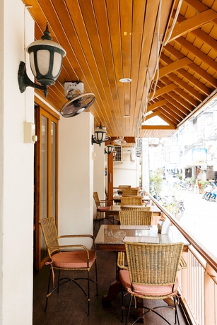 Imagen del bar/restaurante del Hotel Thipurai Beach Annex. Foto 7