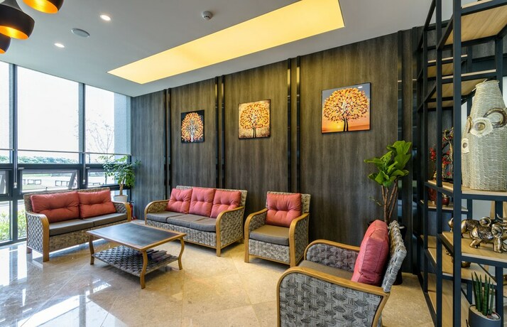 Imagen de los interiores del Hotel Thira, Seongsan-eup. Foto 29