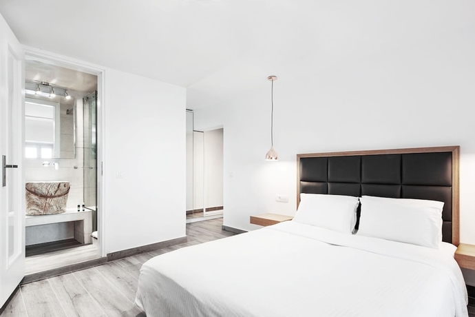 Imagen de la habitación del Hotel Thireas. Foto 10