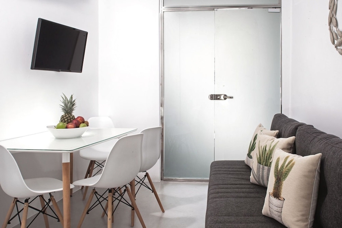 Imagen de la habitación del Hotel Thireas. Foto 18