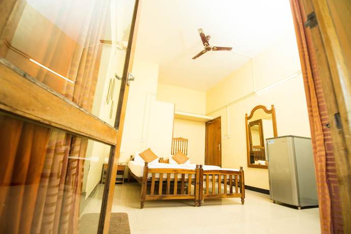 Imagen de la habitación del Hotel Thiruvambadi Beach Retreat. Foto 15