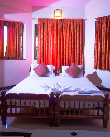 Imagen de la habitación del Hotel Thiruvambadi Beach Retreat. Foto 16