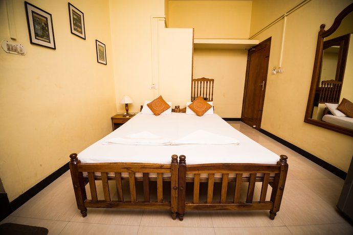 Imagen de la habitación del Hotel Thiruvambadi Beach Retreat. Foto 17