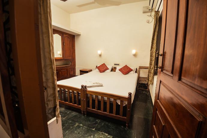 Imagen de la habitación del Hotel Thiruvambadi Beach Retreat. Foto 18