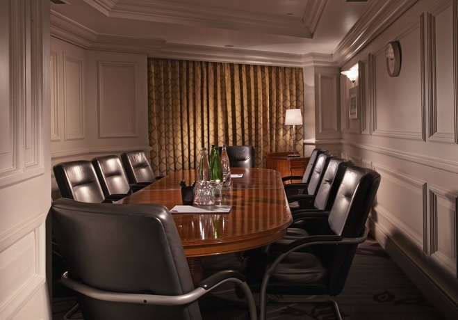 Imagen de los interiores del Hotel Thistle Euston. Foto 13