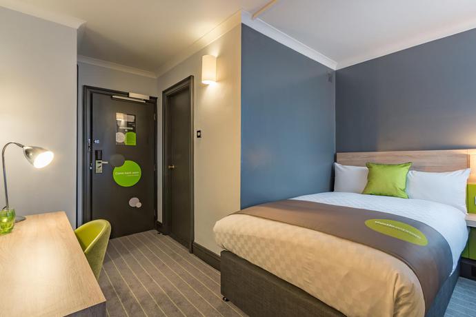 Imagen de la habitación del Hotel Thistle Express London Luton. Foto 7