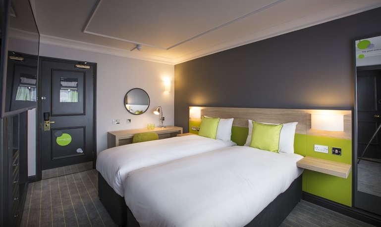 Imagen de la habitación del Hotel Thistle Express Swindon. Foto 7