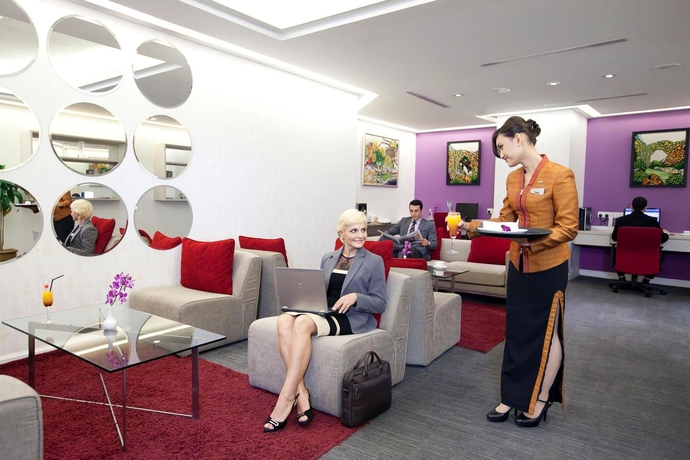 Imagen de los interiores del Hotel Thistle Johor Bahru. Foto 12