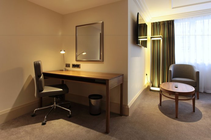 Imagen de la habitación del Hotel Thistle London Marble Arch. Foto 7