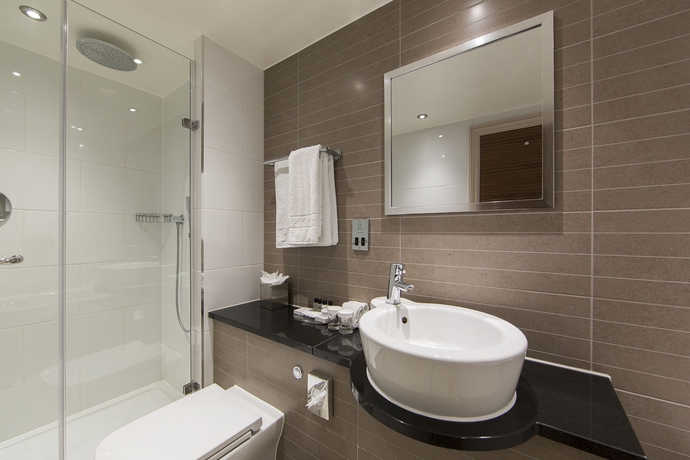 Imagen de la habitación del Hotel Thistle London Trafalgar Square. Foto 15