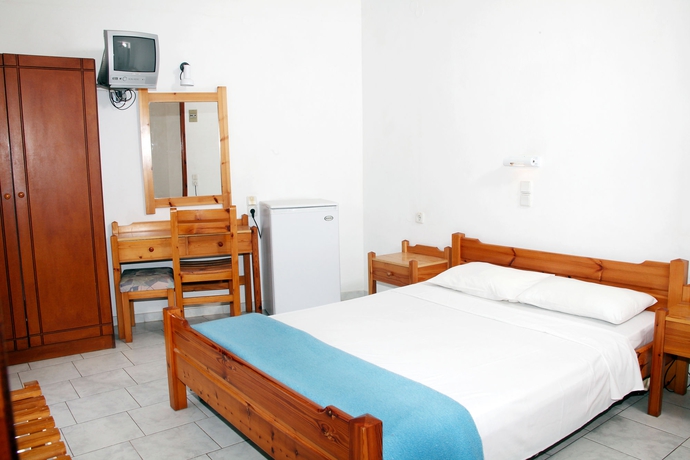 Imagen de la habitación del Hotel Thisvi. Foto 11