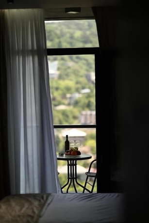 Imagen de la habitación del Hotel Thom Tower. Foto 13