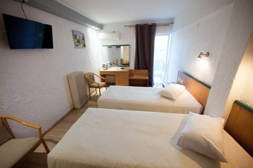 Imagen de la habitación del Hotel Thomas Beach. Foto 5