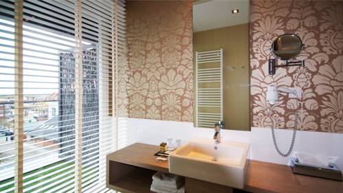 Imagen de la habitación del Hotel Thomas Spa and Lifestyle. Foto 8