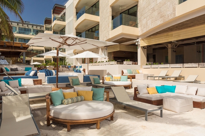 Imagen de los interiores del Hotel Thompson Beach House. Foto 14