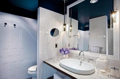 Imagen de la habitación del Hotel Thompson Chicago, Part Of Hyatt. Foto 3