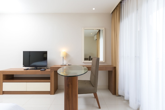 Imagen de los interiores del Hotel Thomson Huamark. Foto 16