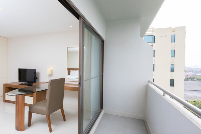 Imagen de la habitación del Hotel Thomson Huamark. Foto 8