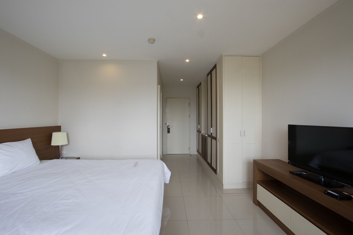 Imagen de la habitación del Hotel Thomson Huamark. Foto 15