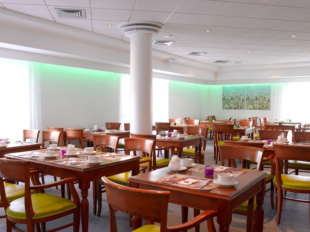 Imagen del bar/restaurante del Hotel Thon Brussels Airport. Foto 2