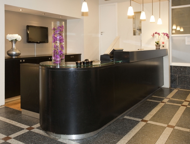 Imagen de los interiores del Hotel Thon Cecil. Foto 16